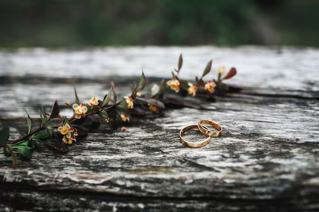 Intertwined wedding rings for commitment spells