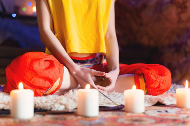 Best love spells in Florida by Spell Caster Batha with candles and crystals