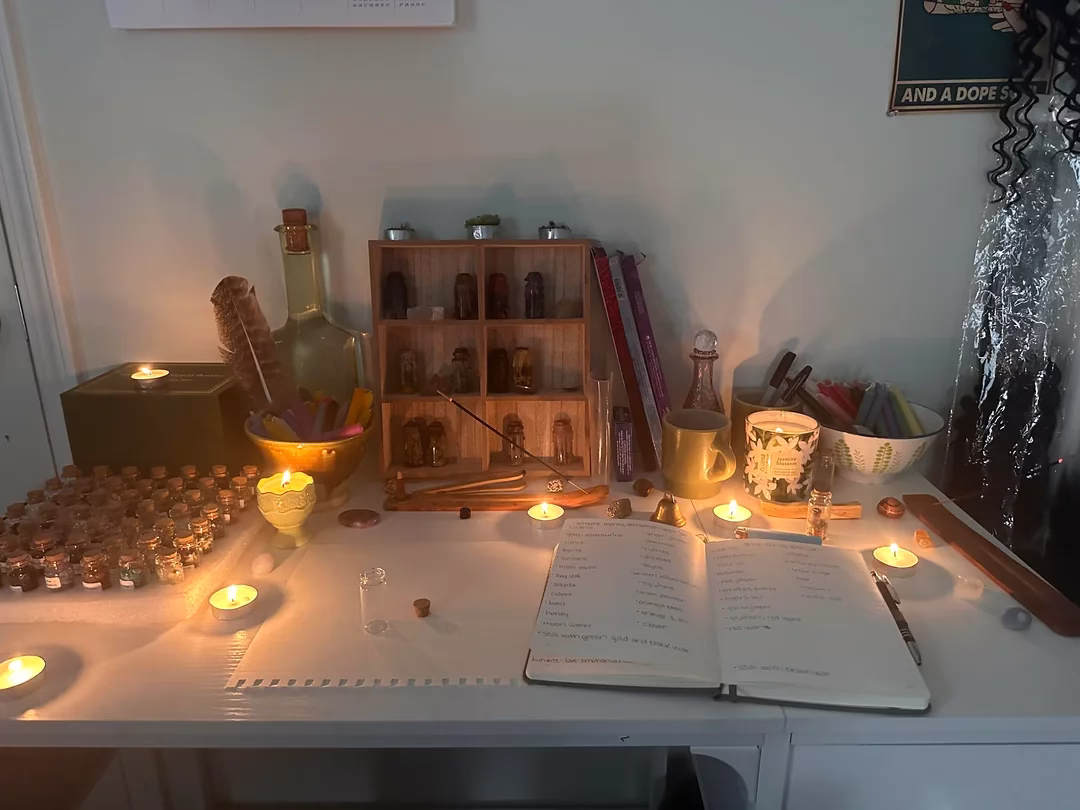 Real Spells that Actually Work 1 Batha's real love spells that actually work fast: red candle, rose quartz & tears for reconciliation spell