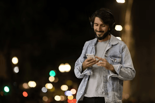 Powerful Love Spells in Palm Springs 5 Man amazed as phone lights up after remote powerful love spell from Palm Springs caster
