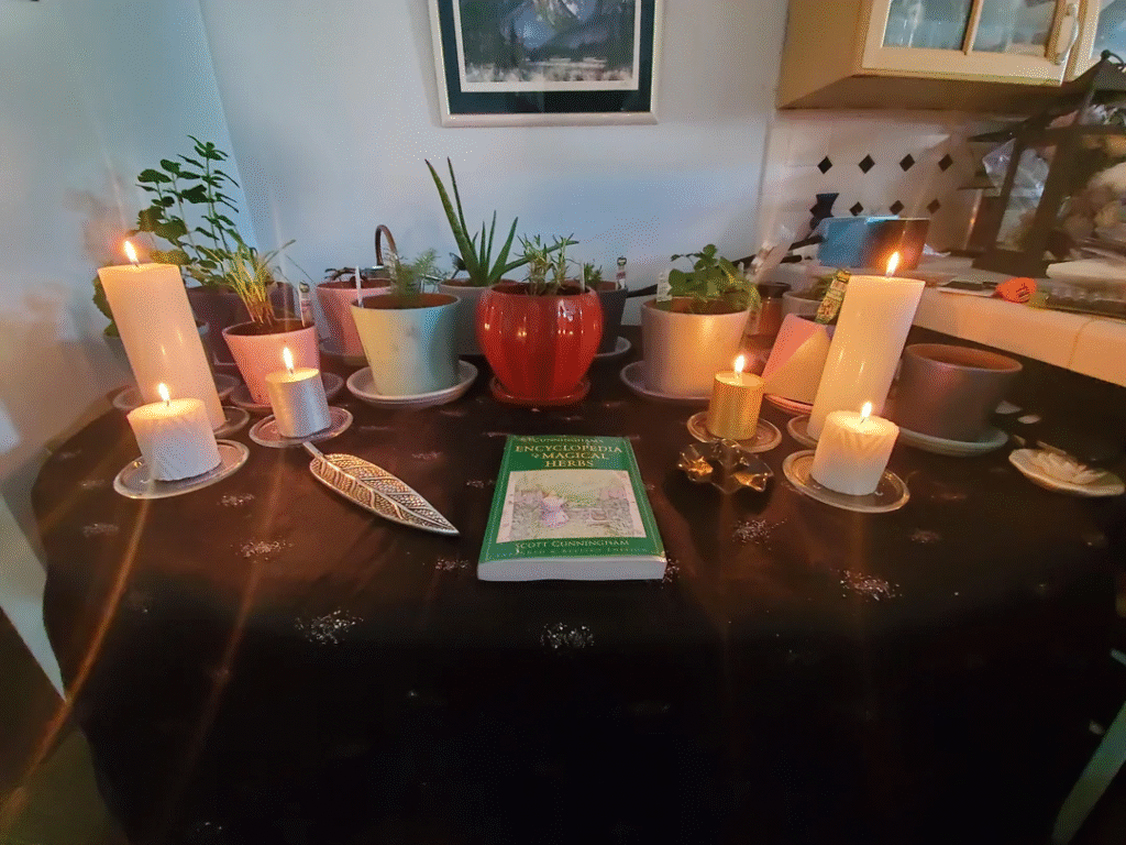 Powerful Love Spells That Work in California 3 Mystical altar with candles, rose quartz, and spellbook in California setting