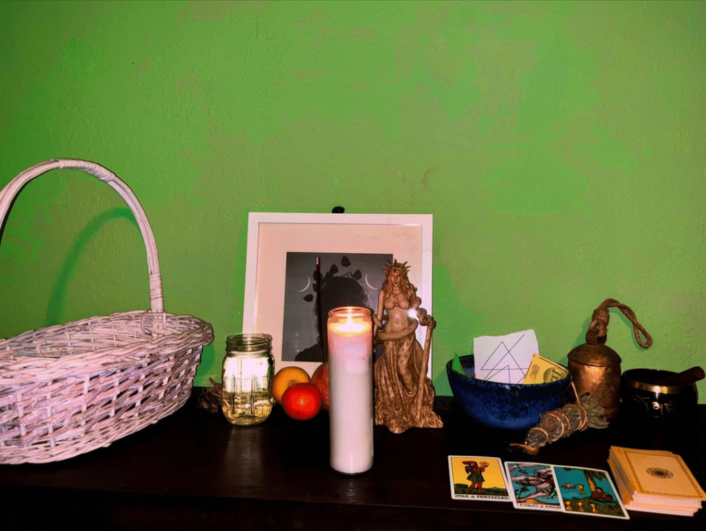 Effective Love Spells in Texas 3 Spellcaster Batha performing love spells in Texas with ethical rituals