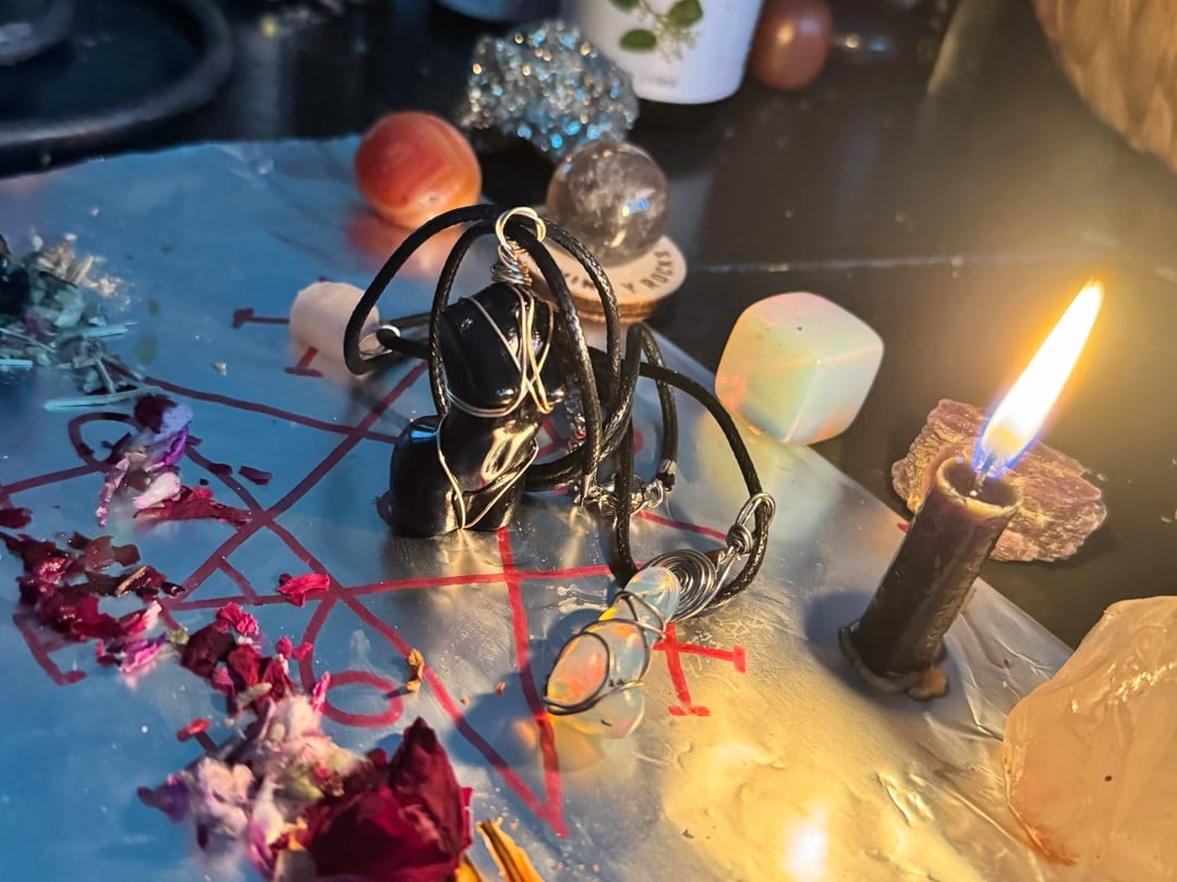 Return Lost Love Spell in Washington DC: Rekindle Your Lost Love with Powerful Spells 22 Return Lost Love Spell in Washington DC ritual with candle and rose quartz