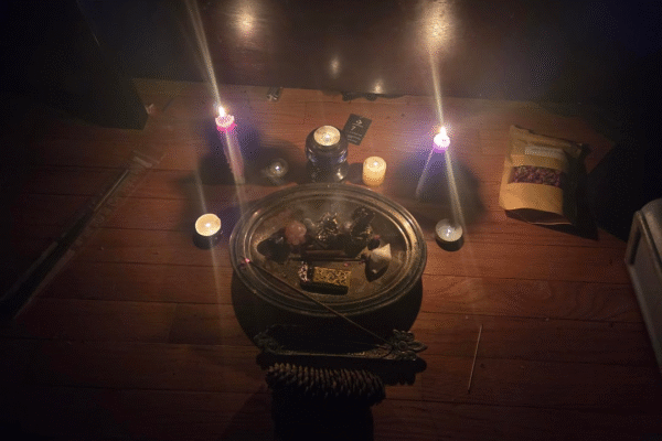 Return Lost Love Spell in Athens: Spells That Truly Work Return lost love spell in Athens candle ritual – A red candle ritual in Athens for a return lost love spell, enhancing relationship energy alignment.
