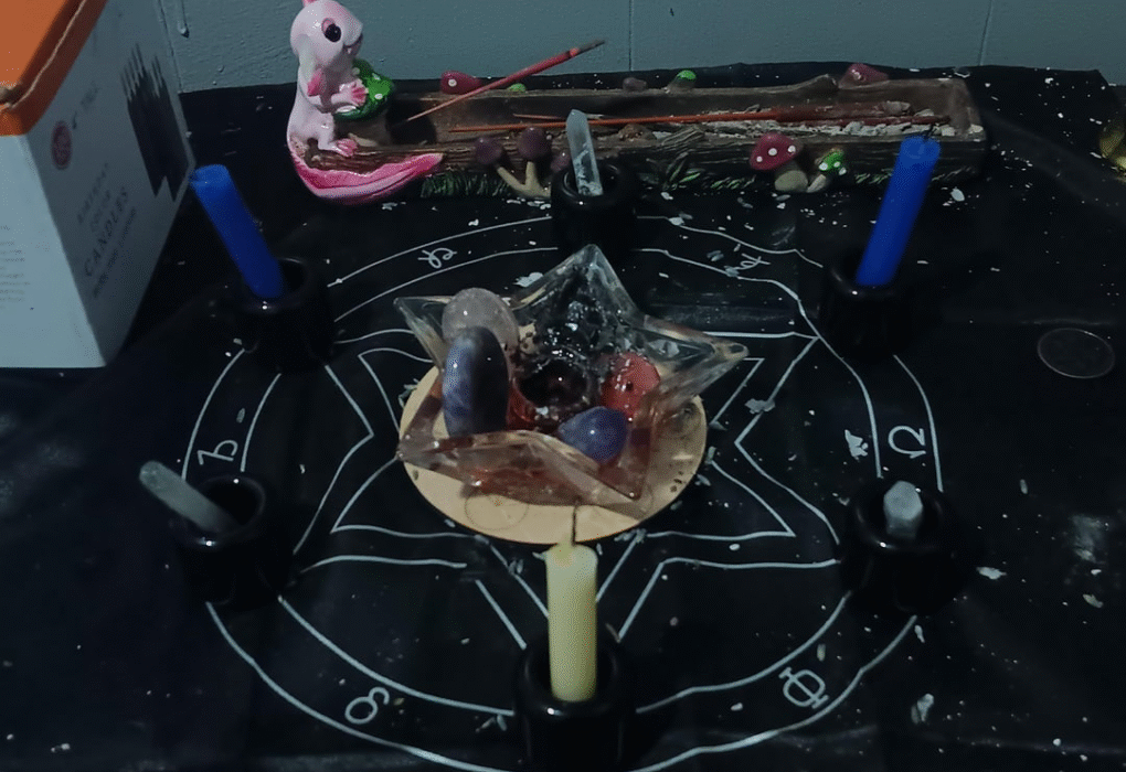 Spells that work fast in Alabama, reflective rituals for love, emotional clarity, and spiritual alignment in Birmingham, Montgomery, and beyond