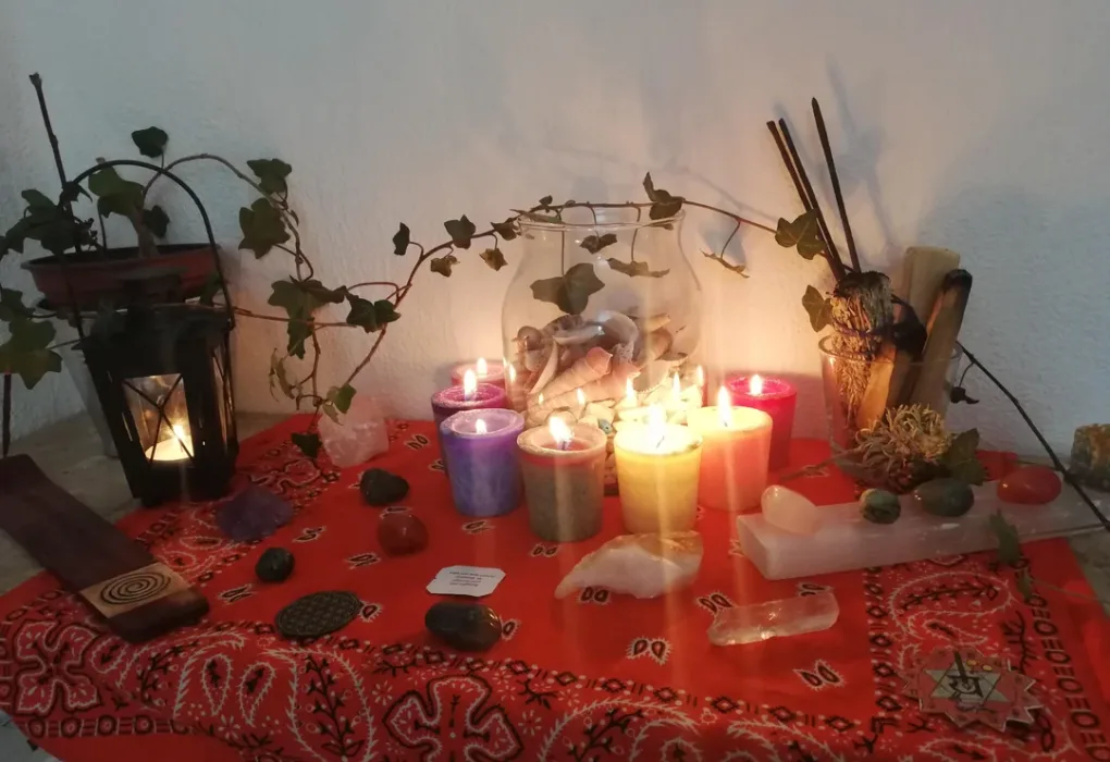 How to get an ex back using spells guide with candles and love symbols