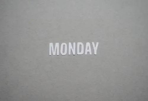 can i do a love spell on monday