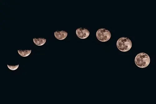 do moon phases matter when casting a love spell